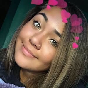 Meet your Posher, Perla